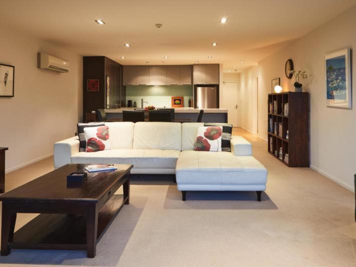 Pohutukawa Apartment Picton Eksteriør bilde